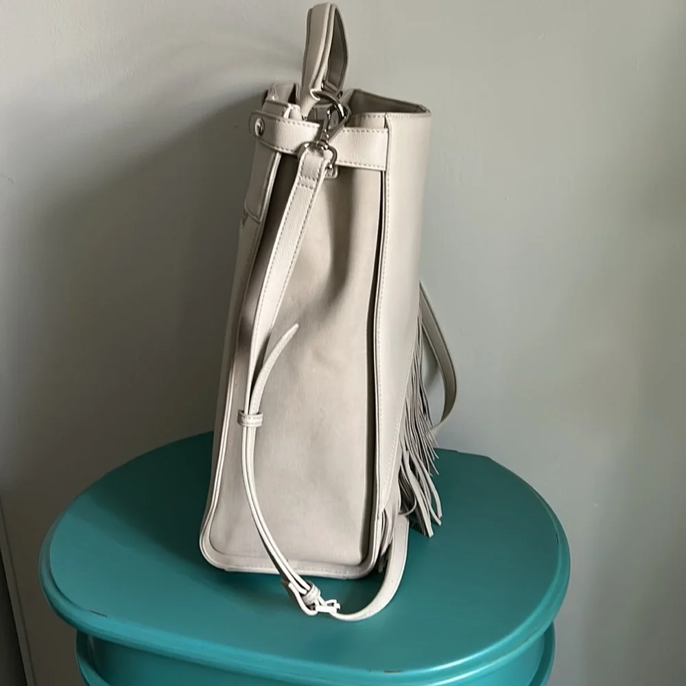 Citi Collective Ella Bag Vegan Leather Suede Fringe Detail Convertible Carryall - Picture 2 of 13